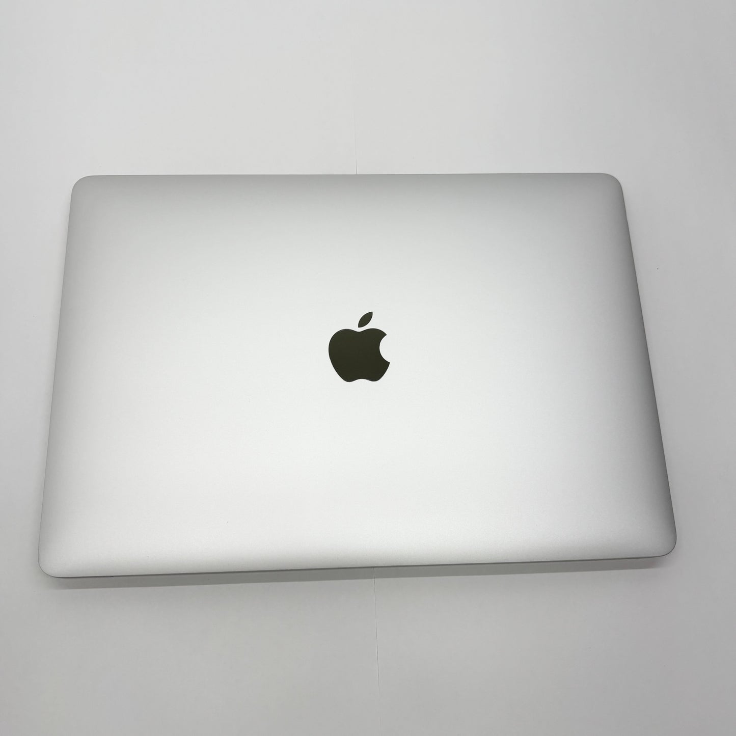 Apple MacBook Pro 13インチ 2019 i5 1.4GHz 8GB SSD 256GB シルバー MUHR2J/A 【C8002-80】