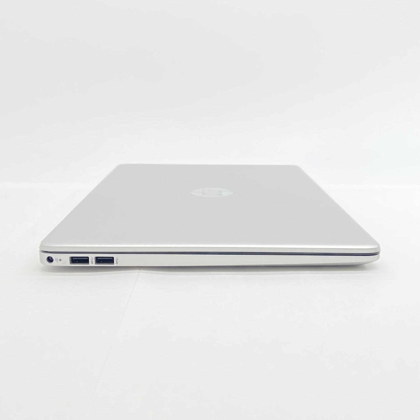 美品 HP Laptop 15s-fq5043TU Core i5-1235U 16GB SSD 512GB バッテリー最大容量100%【C6740-80】