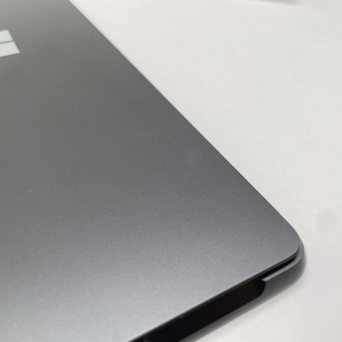 美品 Surface Pro 8 8PQ-00026 Model:1983 i5 1135G7 8GB 256GB Windows11Home グラファイト キーボード付き バッテリー最大容量83% 【C6723-80】