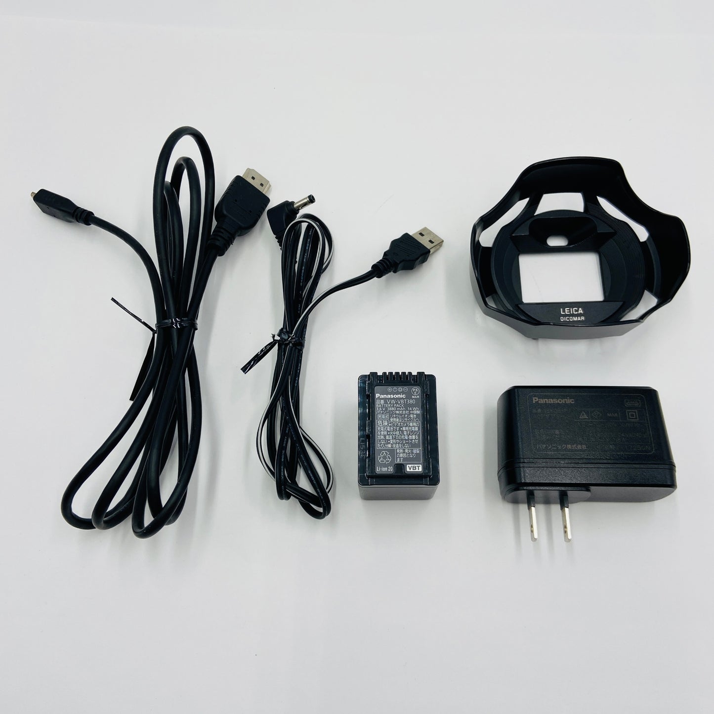 美品 Panasonicビデオカメラ HC-WXF990M デジタルビデオカメラ C3800 80サイズ発送