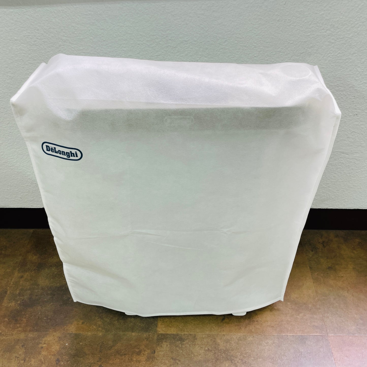 美品 Delonghi デロンギ マルチダイナミックヒーター ソラーレ Wi-Fiモデル ピュアホワイト＋ベージュ IDH15WIFI-WB [最大13畳]【C3909-】