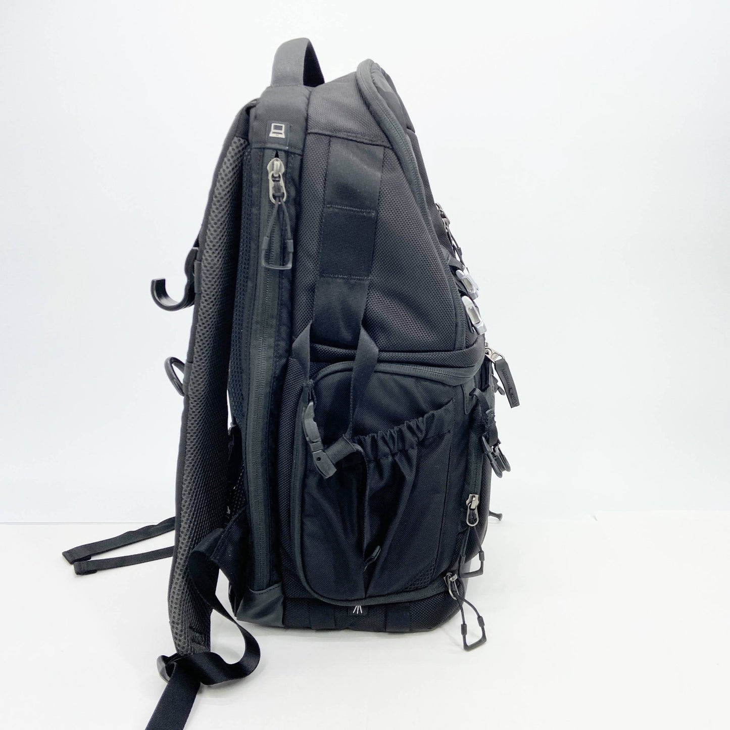 HAKUBA ハクバ カメラバッグ GW-PRO 迷彩 ブラックバックパック【C5735】