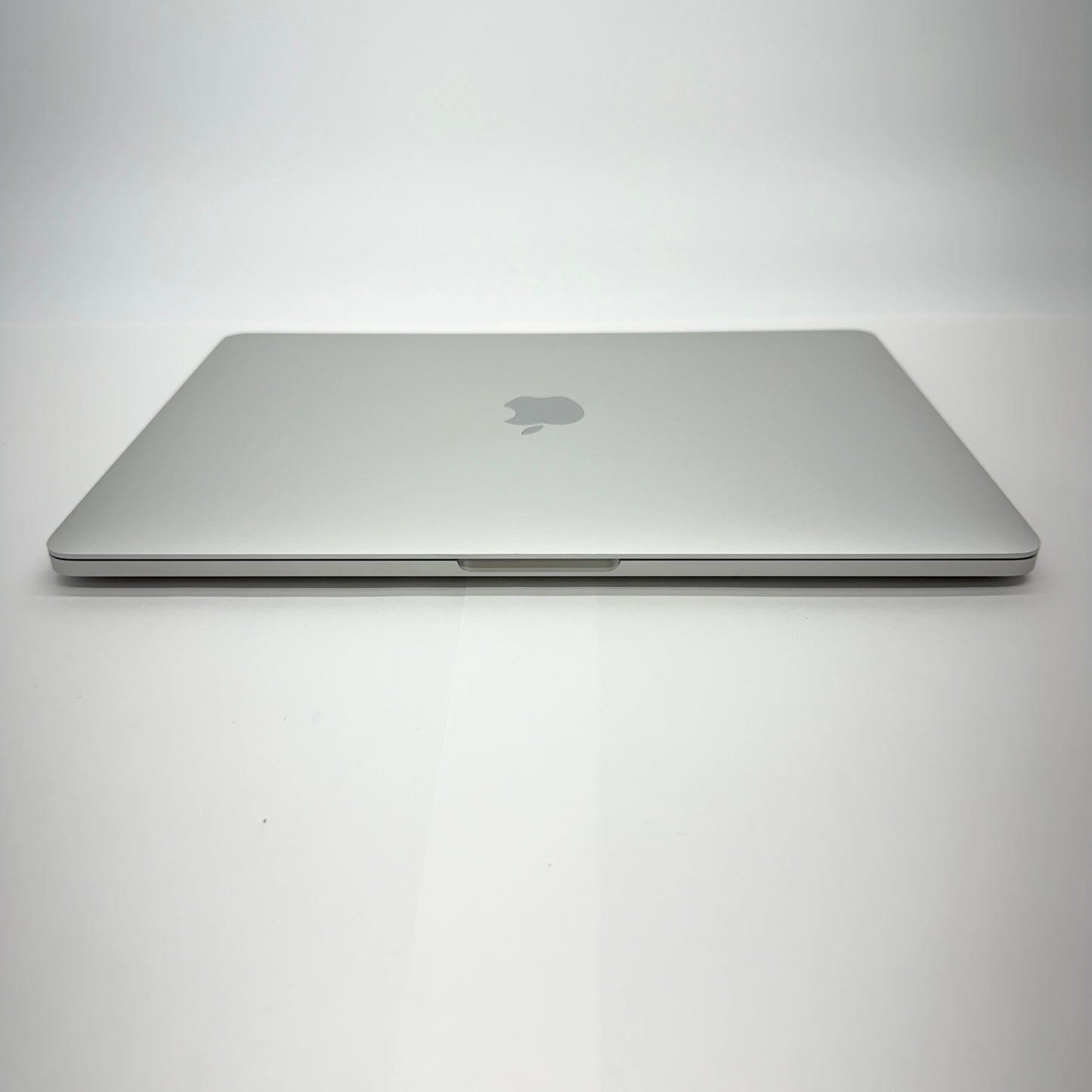 MacBook Pro 13インチ Mid 2019 i5 1.4GHz 8GB SSD 256GB シルバー MUHR2J/A 【C5199-80】