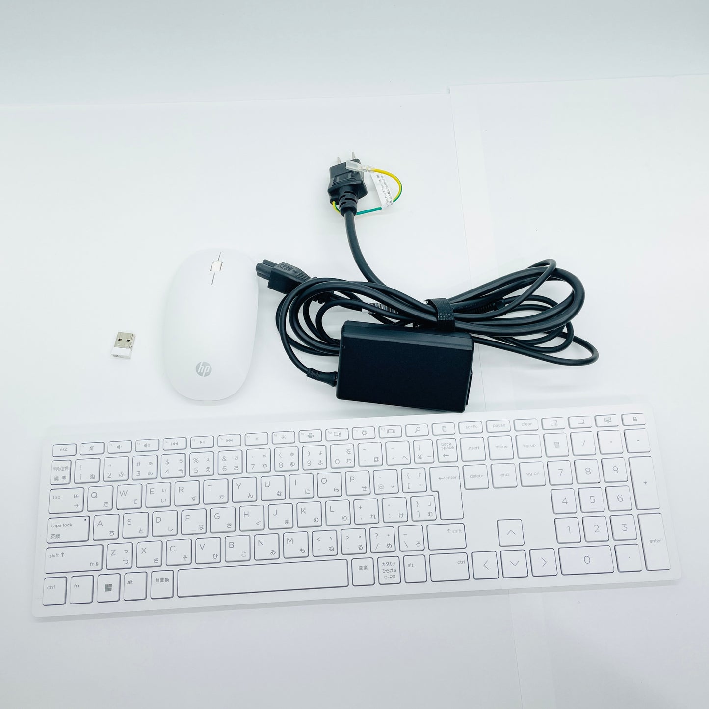 美品 HP 23.8インチ All-in-One デスクトップPC 24-ck0051jp i5 1235U 16GB SSD256GB HDD2TB 一体型【C4761-140】