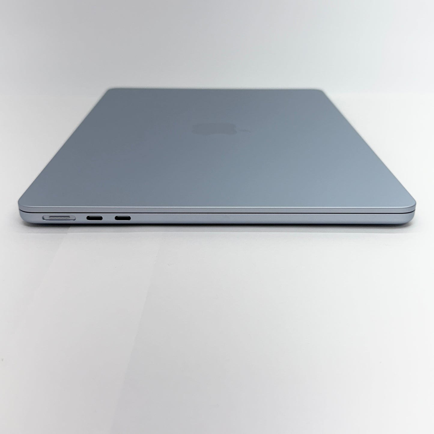 新品同様 美品 Apple MacBook Air 13インチ M4 2025 24GB 512GB 10コアCPU/10コアGPU MC6V4J/A 充放電回数3回 バッテリー最大容量100%【C5278-80】