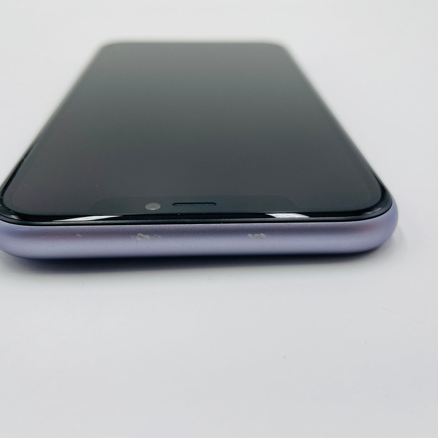 Apple iPhone 11 128GB SIMフリー MWM52J/A  パープル 【C4237-C】