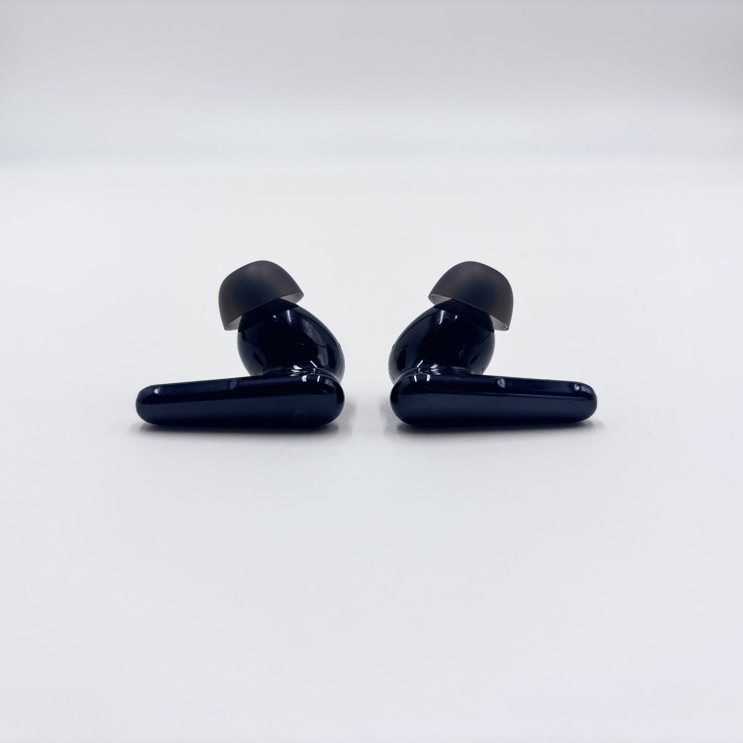 美品 Anker アンカー ワイヤレス イヤホン Soundcore Liberty4 Pro A3954 ミッドナイトブラック【C5945-C】