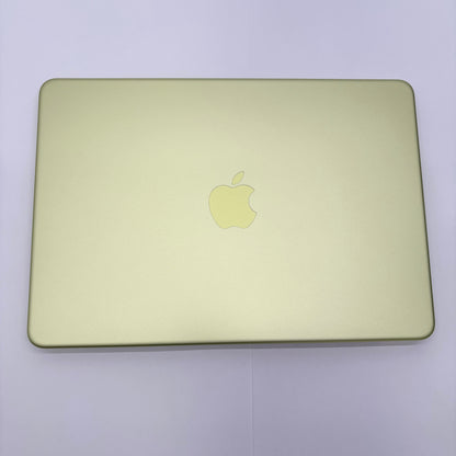 美品 MacBook Neo A18 Pro 8GB 512GB MHFE4J/A シトラス 充放電回数8回 バッテリー最大容量100% 付属品完備【C7997-80】