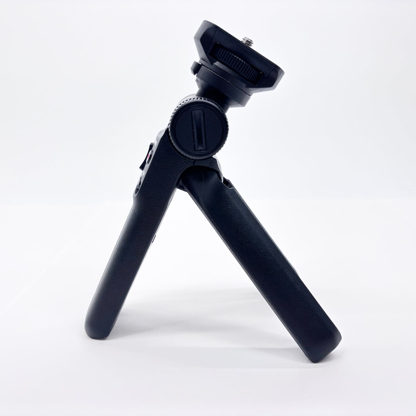 美品 SONY VLOGCAM ZV-1F シューティンググリップキット GP-VPT2BT コンパクトデジタルカメラ ブラック【C8498-60】
