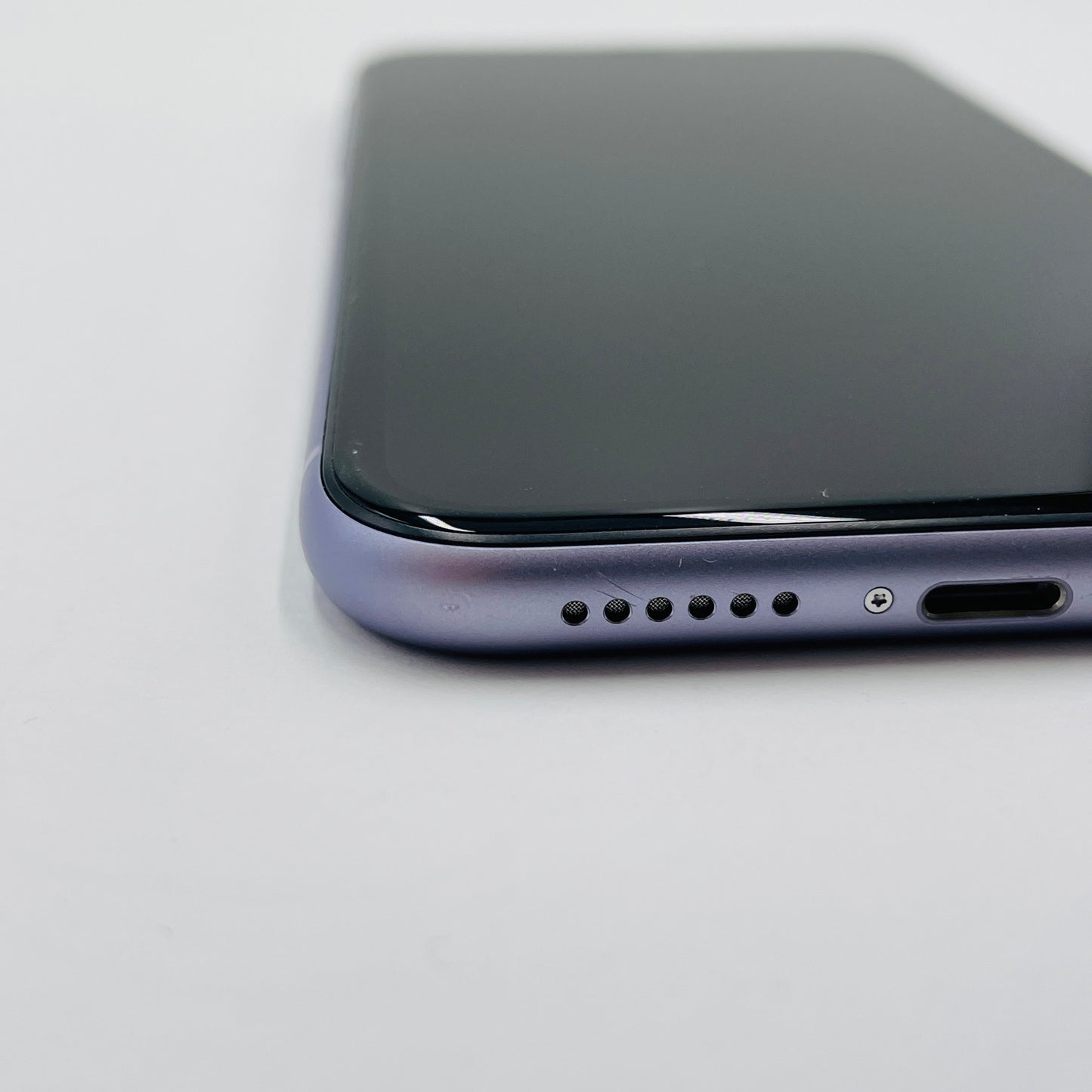 Apple iPhone 11 128GB SIMフリー MWM52J/A  パープル 【C4237-C】