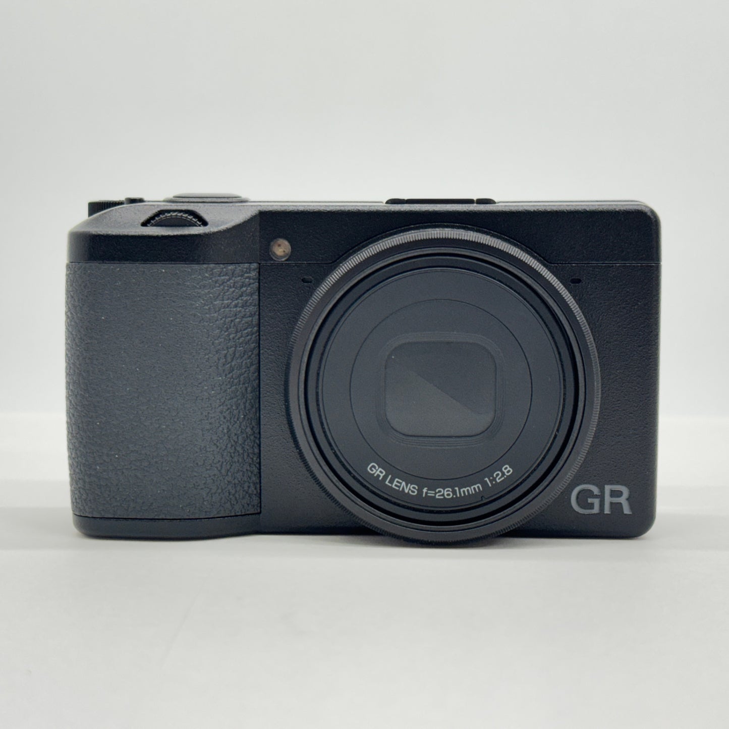 美品 保証あり RICOH リコー GR III x コンパクトデジタルカメラ  付属品完備 ショット数7,431回 【C7536-60】