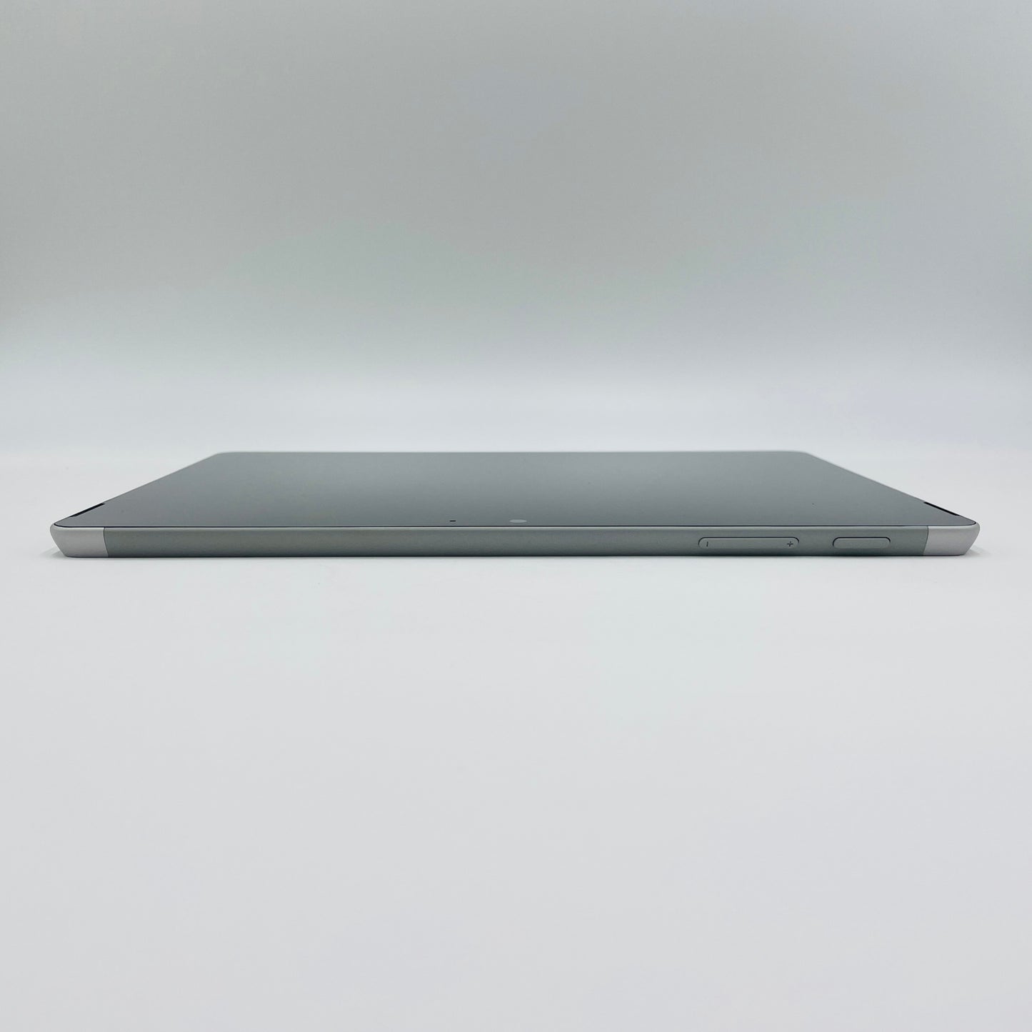 美品 Microsoft Surface Go 1824 Intel Pentium Gold 4415Y 128GB 8GB MCZ-00032 Windows10 バッテリー最大容量96% 【C4829-80】