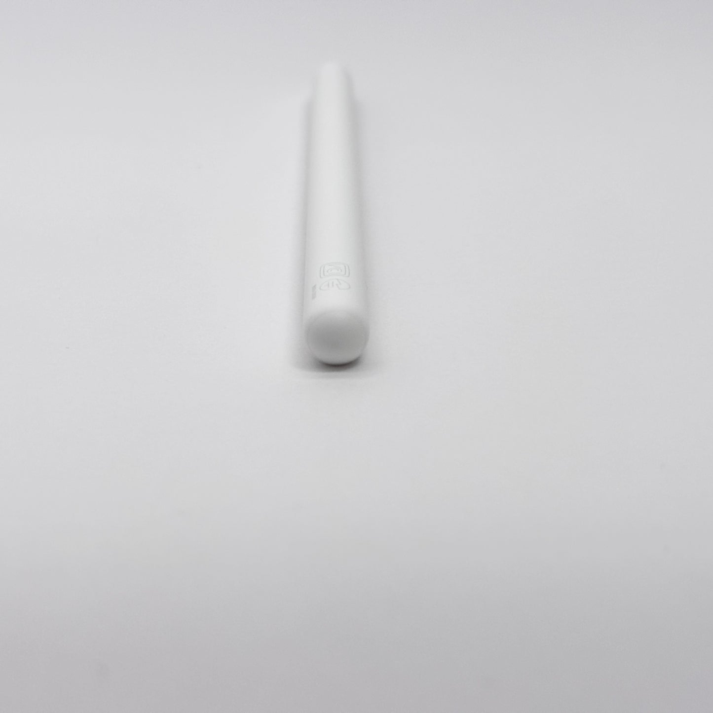 美品 Apple Pencil Pro MX2D3ZA/A【C8432-C】