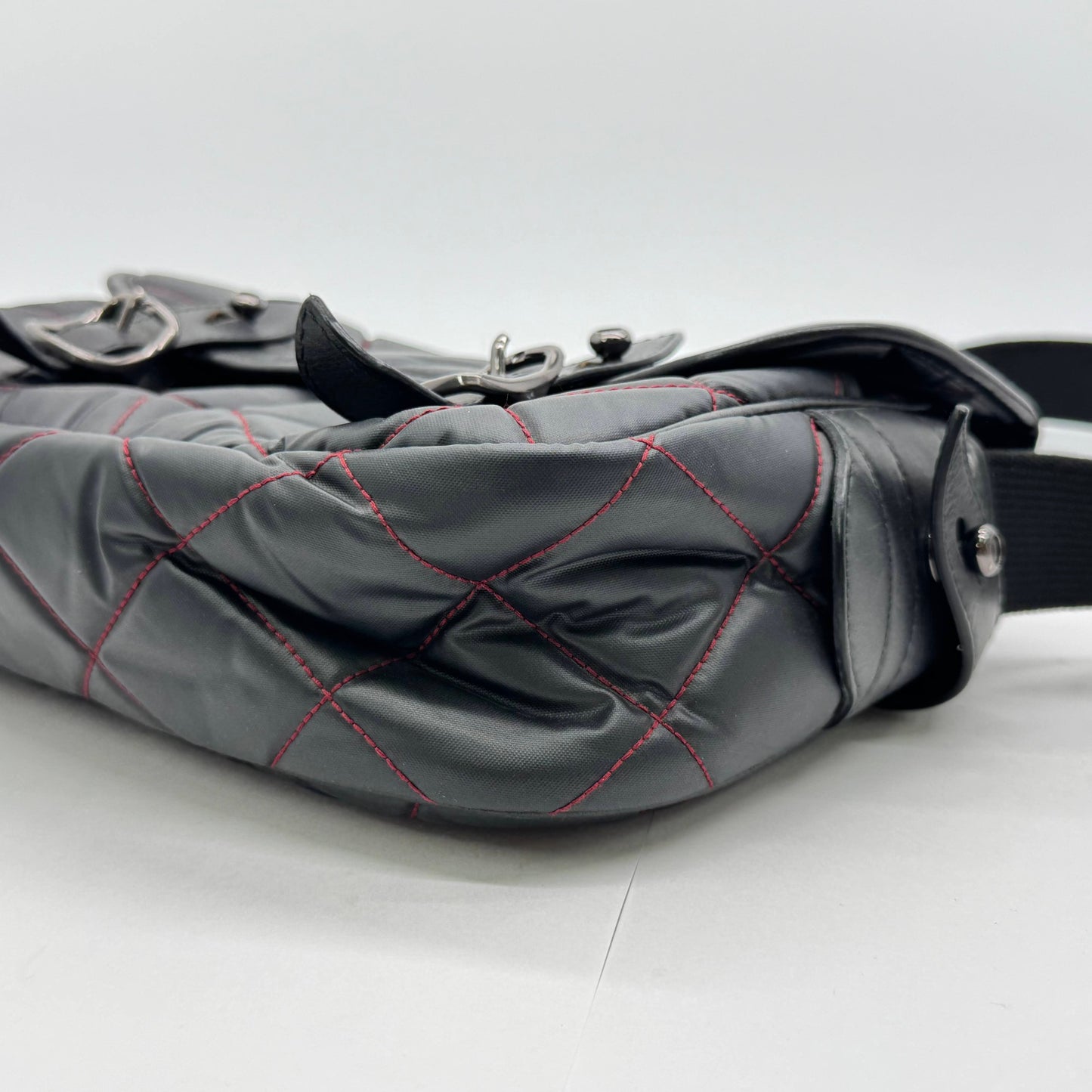 希少 美品 ハンティングワールド ショルダーバッグ キルティング【C7615】