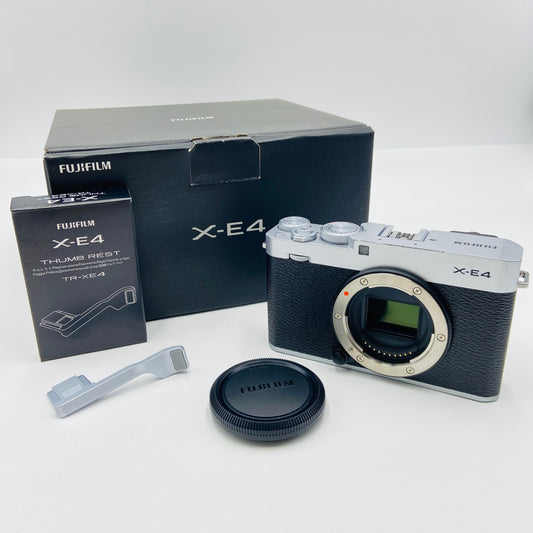 富士フイルム FUJIFILM X-E4 ボディ 元箱付属品完備＋別売り純正サムレスト付き	【C4134-60】