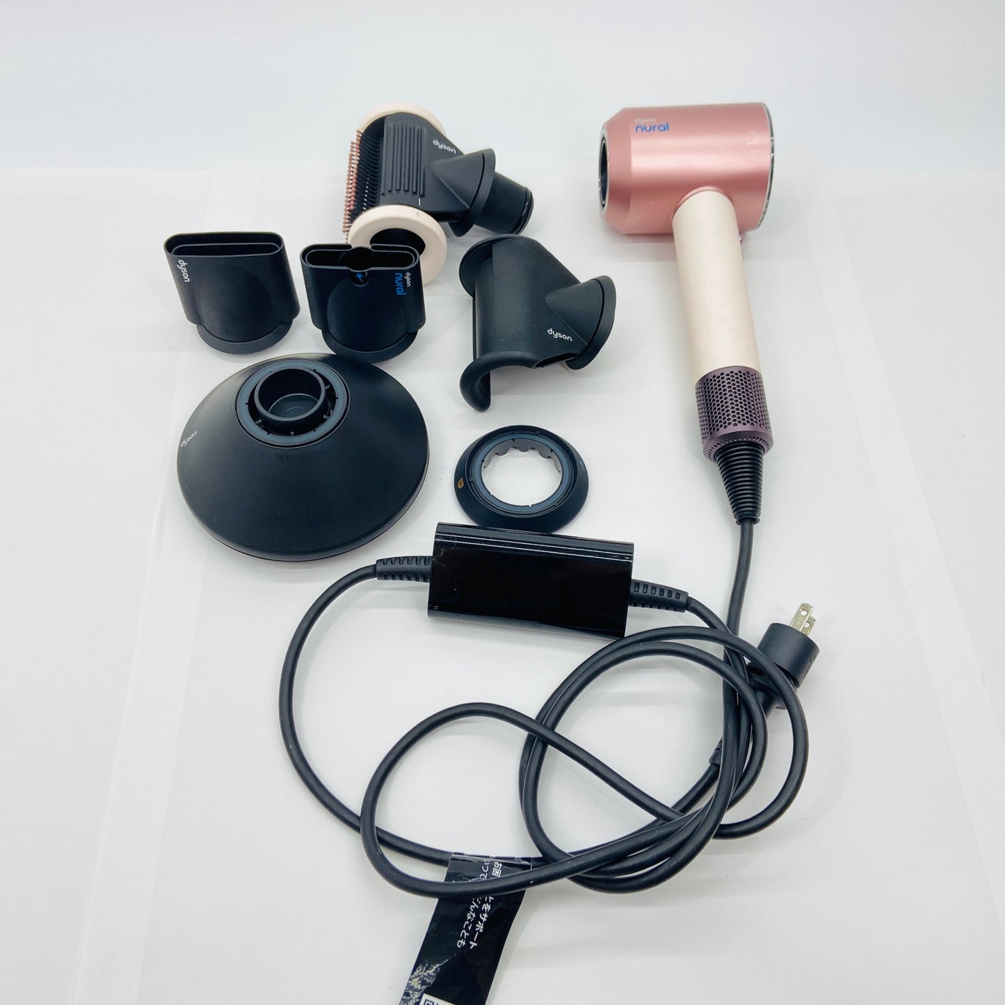 Dyson Supersonic Nural Shine ヘアドライヤー HD16 VLP 【C4814-80】