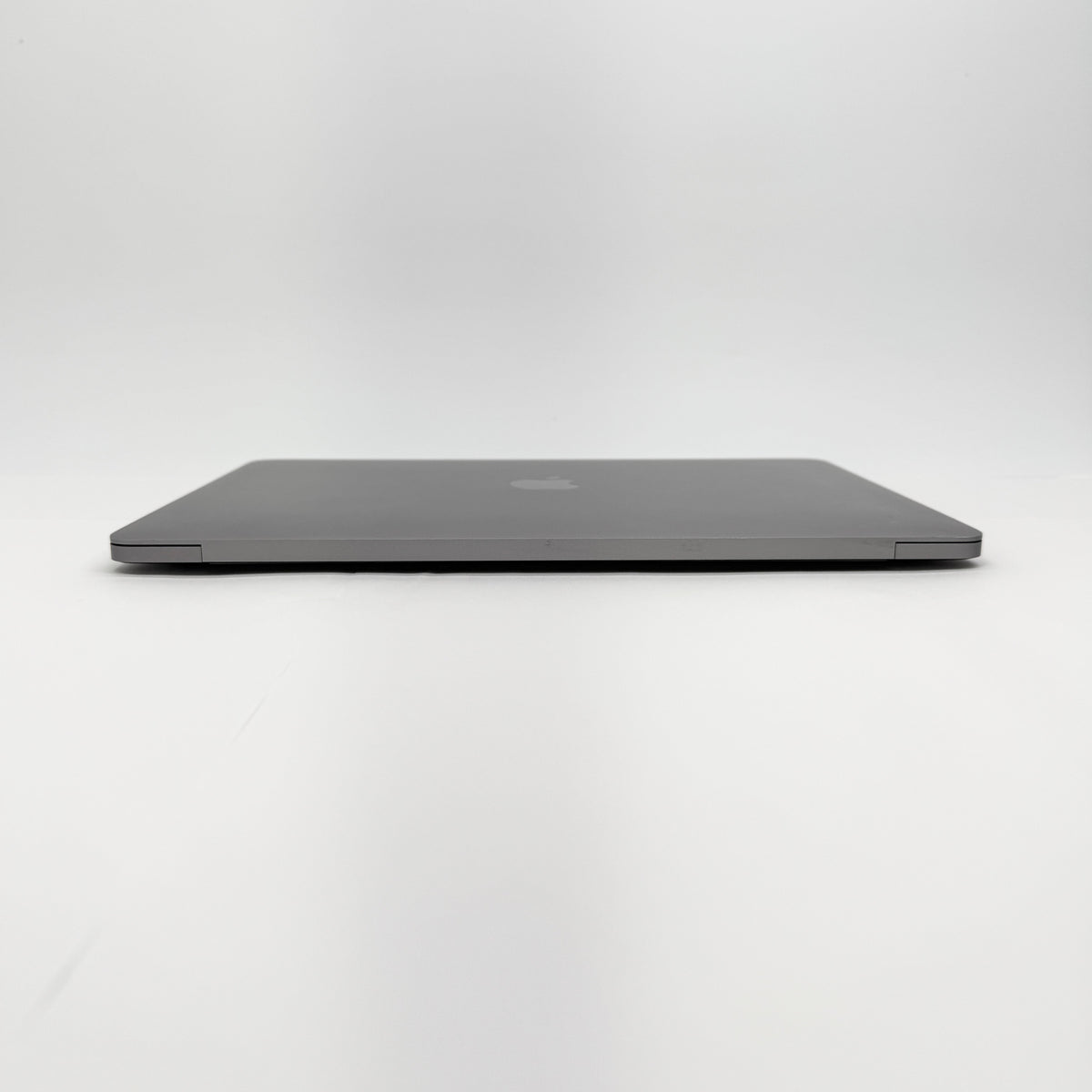 Apple MacBook Pro 2018 13インチ  i7 2.7GHz 16GB 1TB 本体のみ【C8900-80】