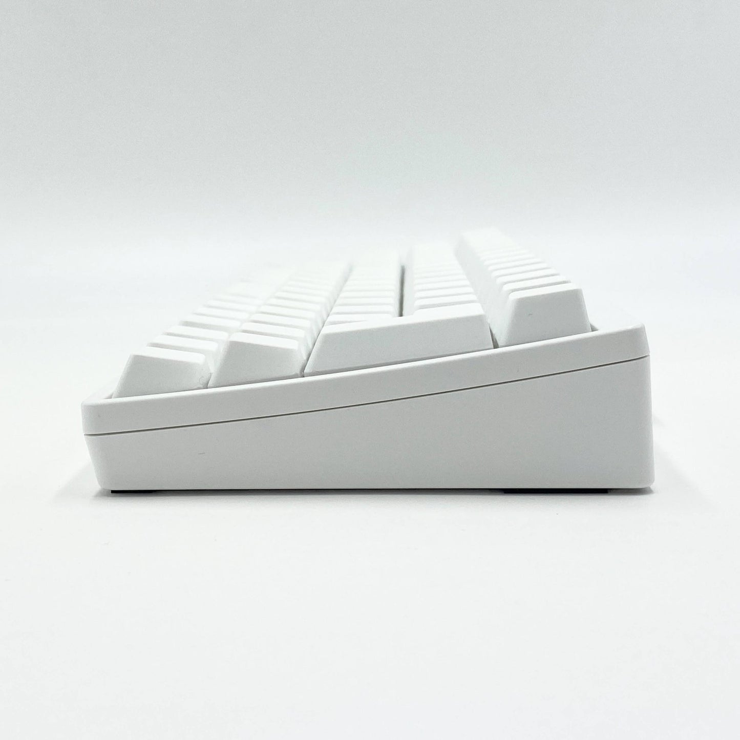 美品 PFU キーボード HHKB Professional HYBRID Type-S 雪 無刻印 PD-KB820YNS 日本語配列 元箱説明書付属【C5990-60】