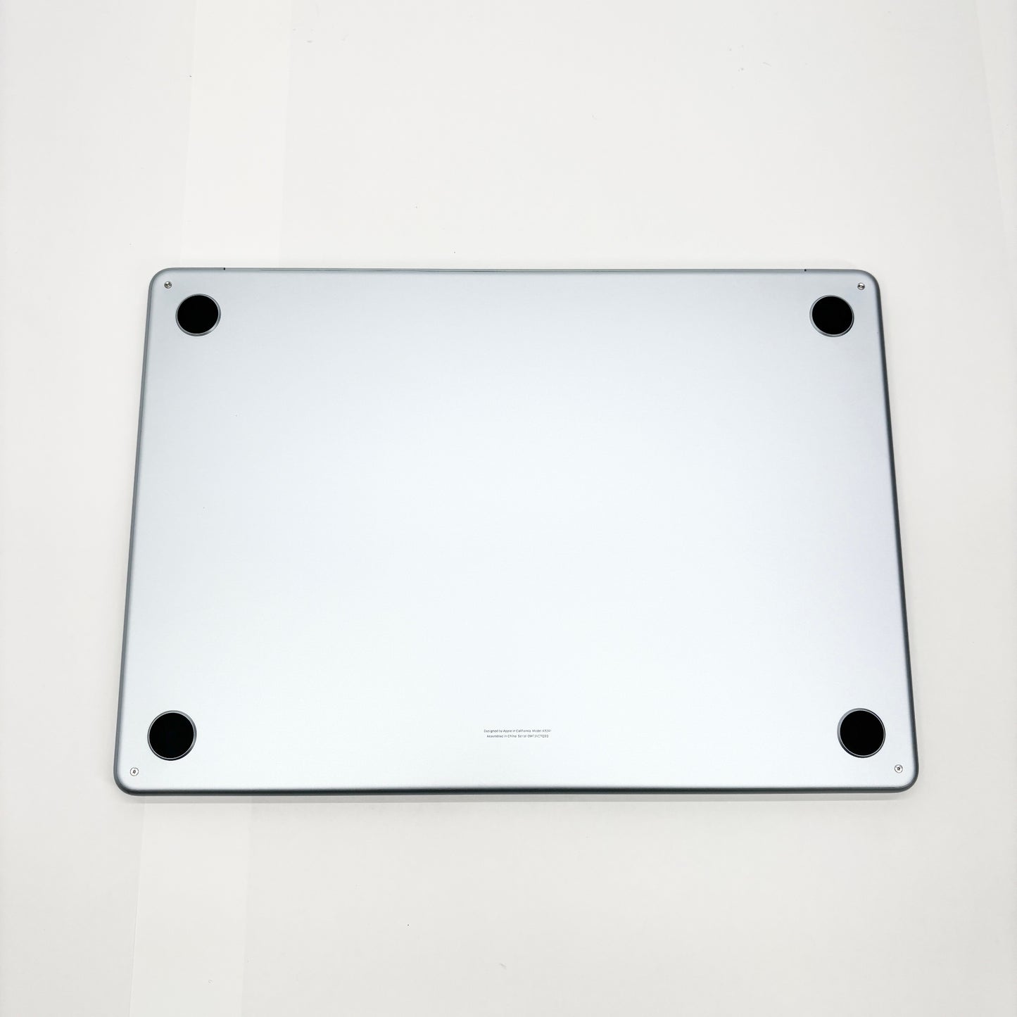 美品 バッテリー最大容量100% MacBook Air 2025 15インチ M4 16GB 512GB MC7C4ZP/A スカイブルー US配列【C8552-80】