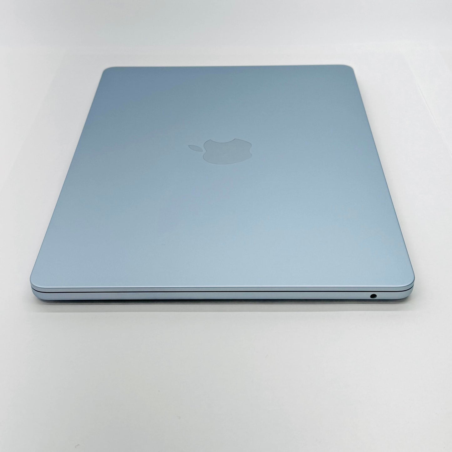 美品 Apple MacBook Air 13インチ M4 2025 MC6T4J/A M4 16GB SSD256GB バッテリー最大容量100%【C4503-80】