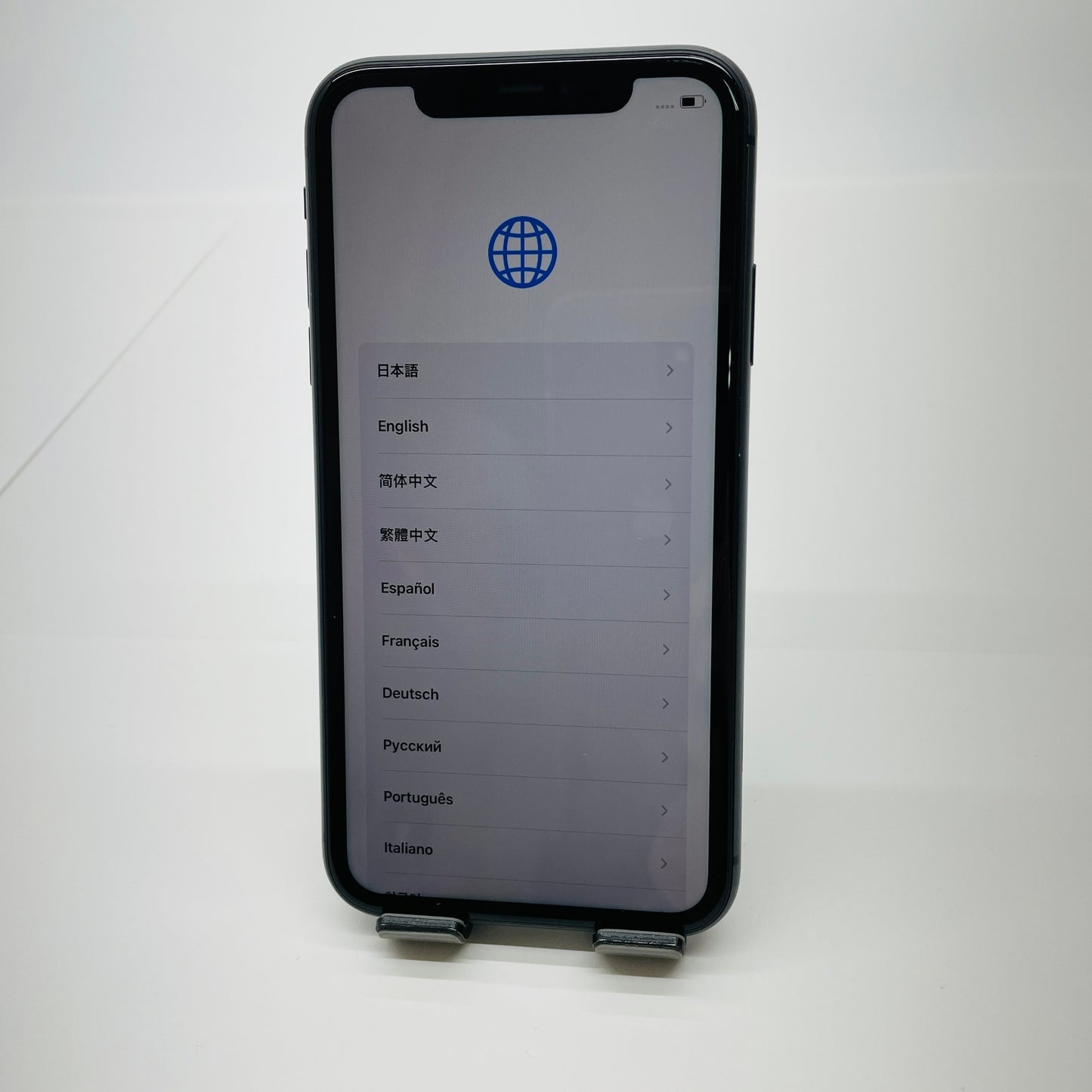 Apple iPhone 11 128GB SIMフリー MWM02J/A ブラック 【C4238-C】