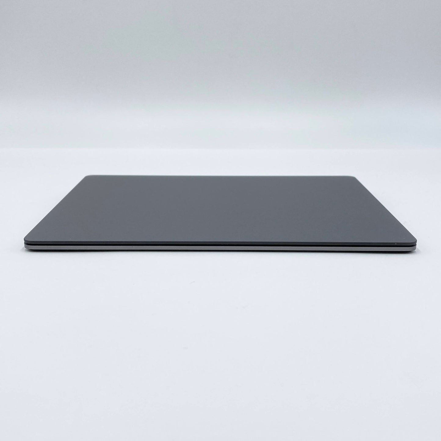Apple Magic Trackpad 3（Multi-Touch対応）ブラック Wireless Model A1535 MMMP3ZA/A C3899 コンパクト発送