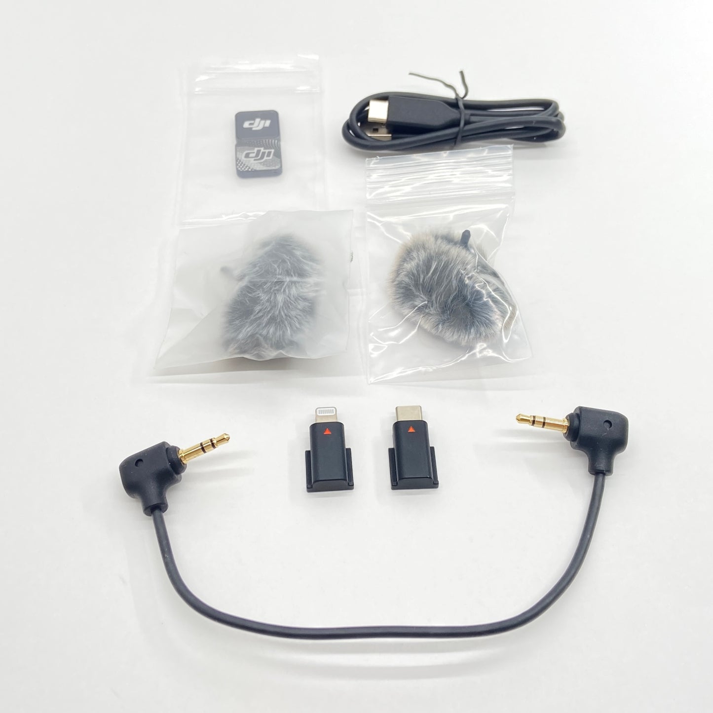 美品 DJI Mic 2 (2 TX + 1 RX + 充電ケース) ワイヤレスマイクロホン 付属品完備【C6697-60】