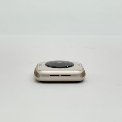 美品 Apple Watch SE (第2世代) GPSモデル 40mm MNJP3J/A スターライト【C7570-N】