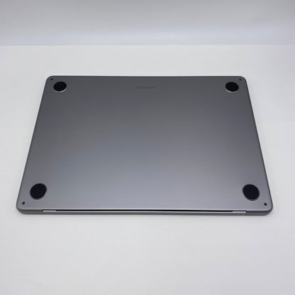 新品同様 美品 MacBook Air 2024 13インチ SSD 512GB 16GB M3 MXCR3J/A スペースグレイ USキー バッテリー最大容量100%【C5779-80】