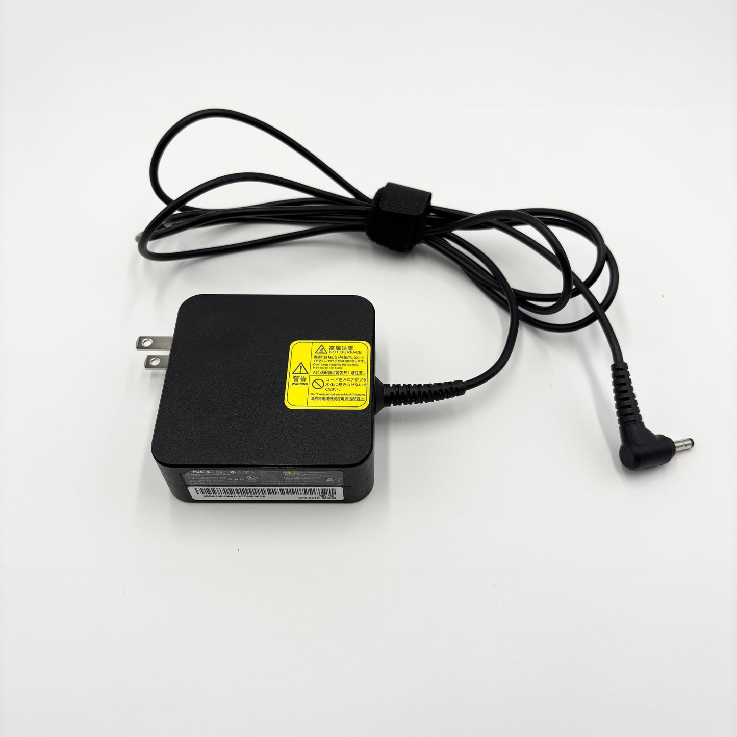 NEC LAVIE PC-NS600NAW-E3 Ryzen7 3700U 8GB SSD 256GB Windows11Home バッテリー最大容量77%【C5702-80】