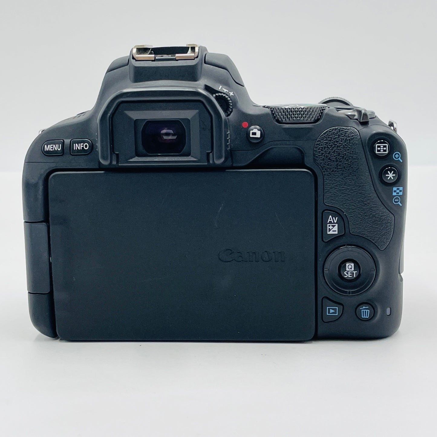 美品 Canon EOS Kiss X9 EF-S 18-55 F4-5.6 IS STM レンズキット　【C4834-60】