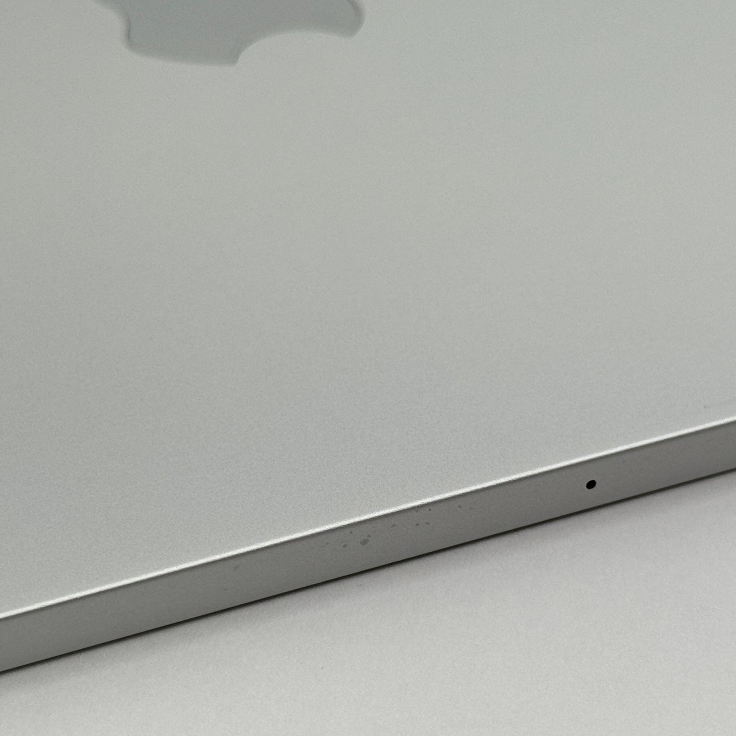 iPad Pro 11インチ Wi-Fi 256GB シルバー MTXR2J/A 【C7416-60】