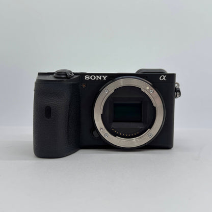 SONY α6600 ILCE-6600 シャッター回数5,681回【C7449-60】