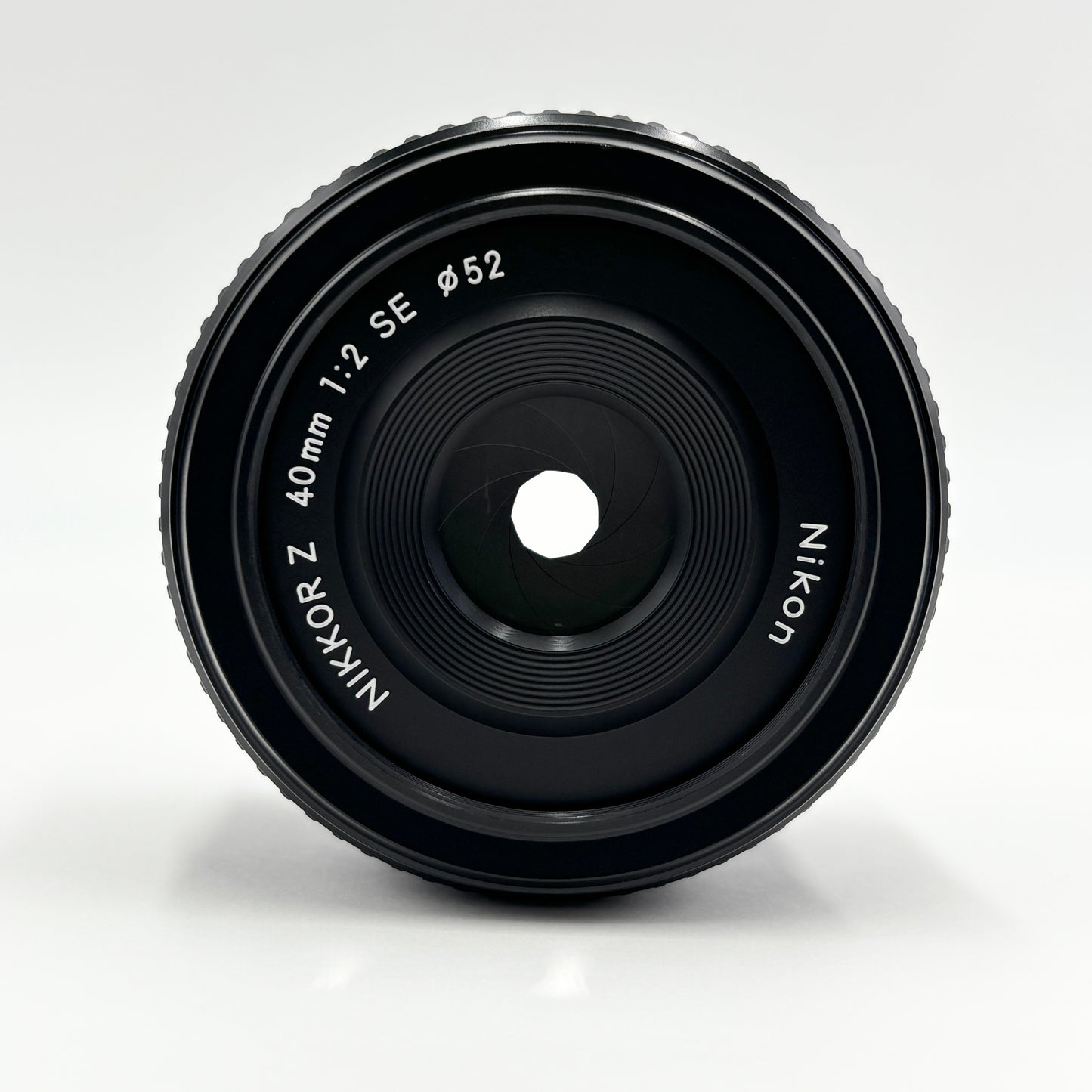 美品 Nikon NIKKOR Z 40mm F 2 SE 単焦点レンズ【C6214-60】