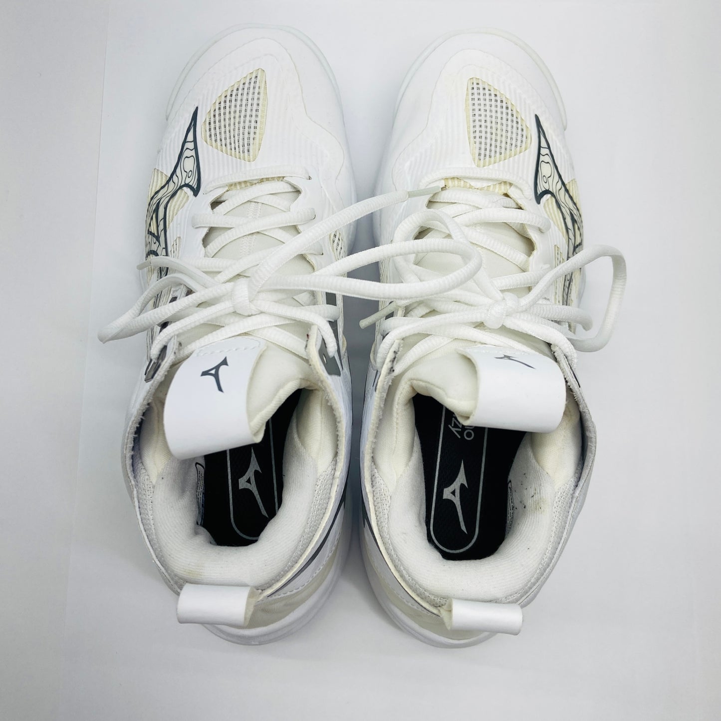 MIZUNO WAVE MOMENTUM 3 MID 25cm【C4094-80】