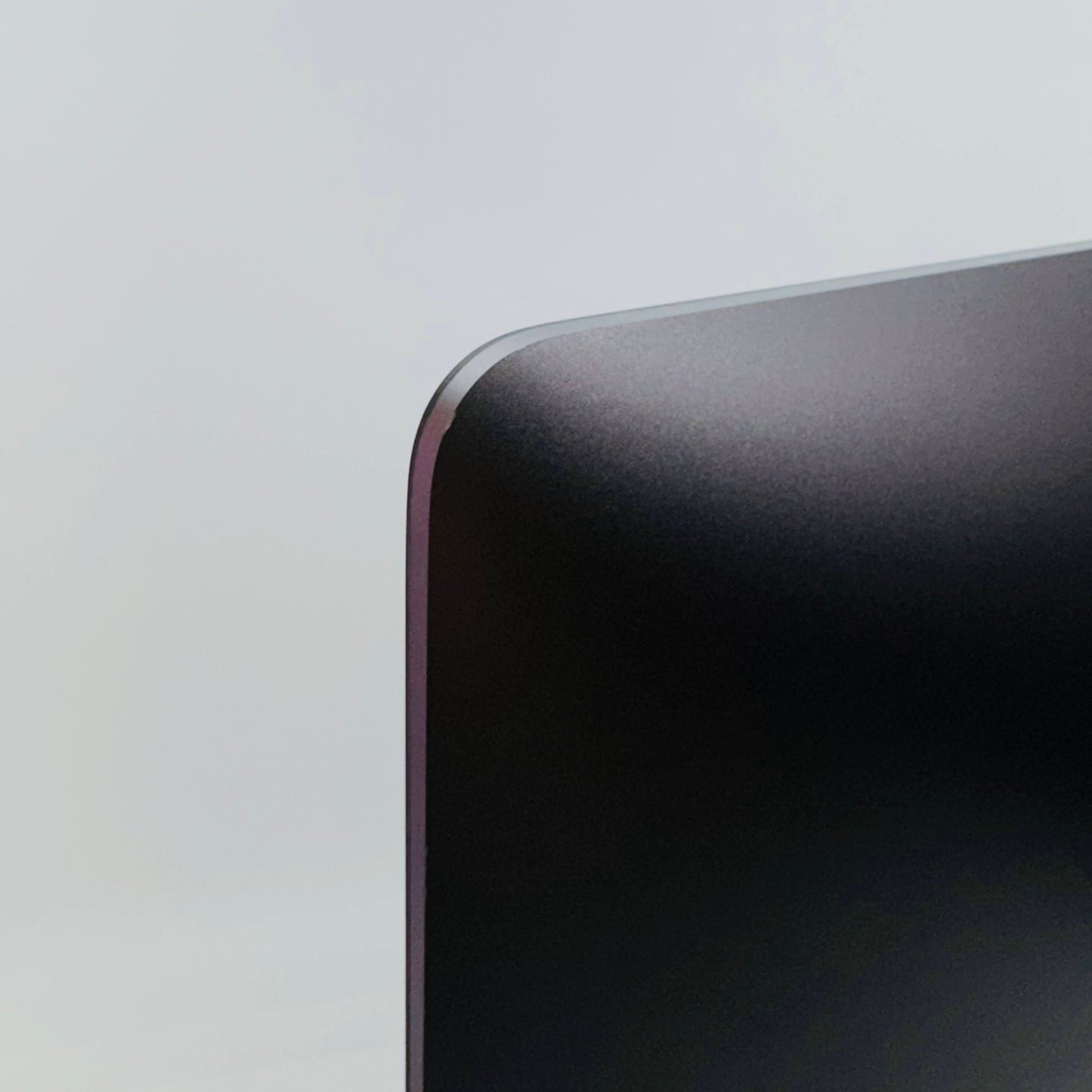 Apple iMac Pro 2017 Xeon W 8コア 32GB 1TB Radeon Pro Vega 56 8GB C3897 160サイズ発送