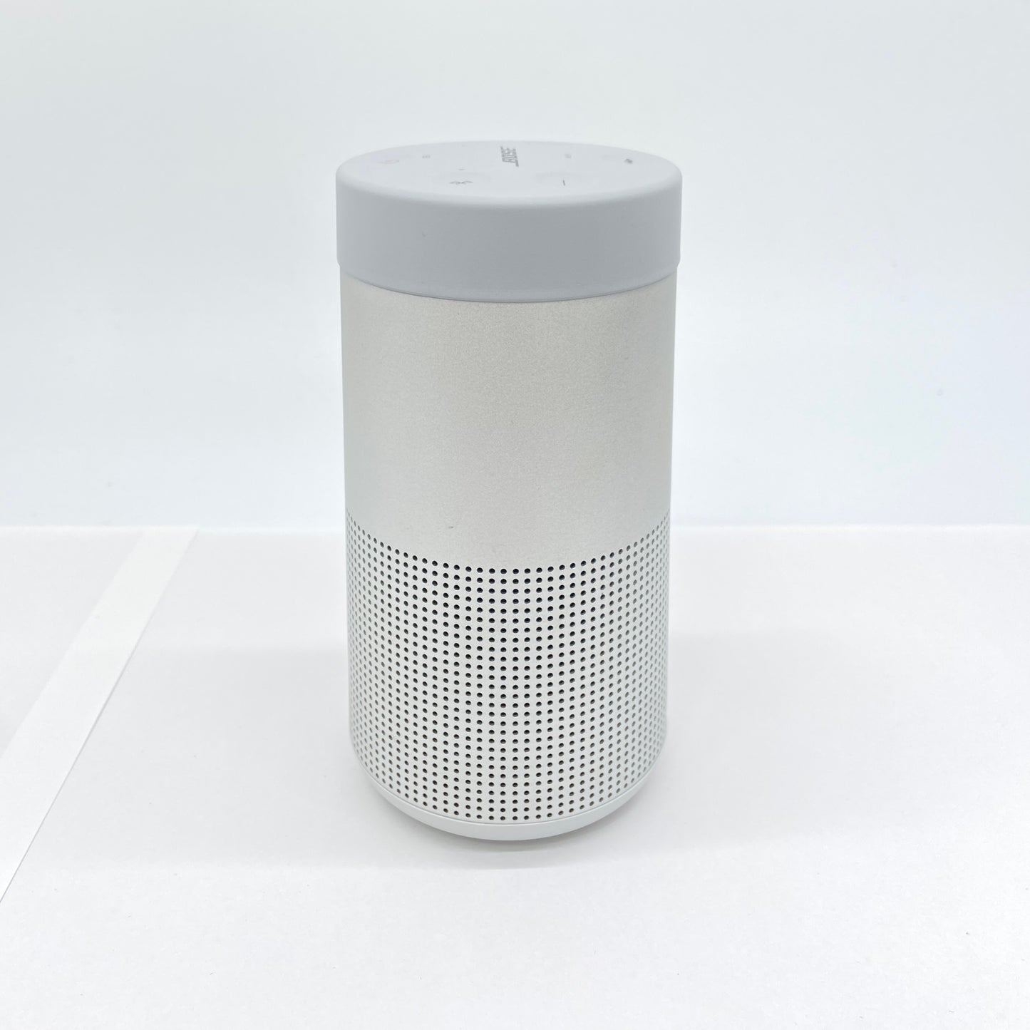BOSE ボーズ SoundLink Revolve ポータブルワイヤレススピーカー 419357ラックスグレー Bluetoothスピーカー  充電器付き 【C6566-60】