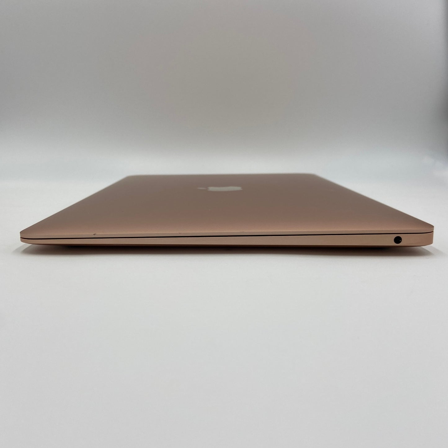 Apple MacBook Air 2020 M1 8GB 512GB バッテリー最大容量93% 【C5312-80】