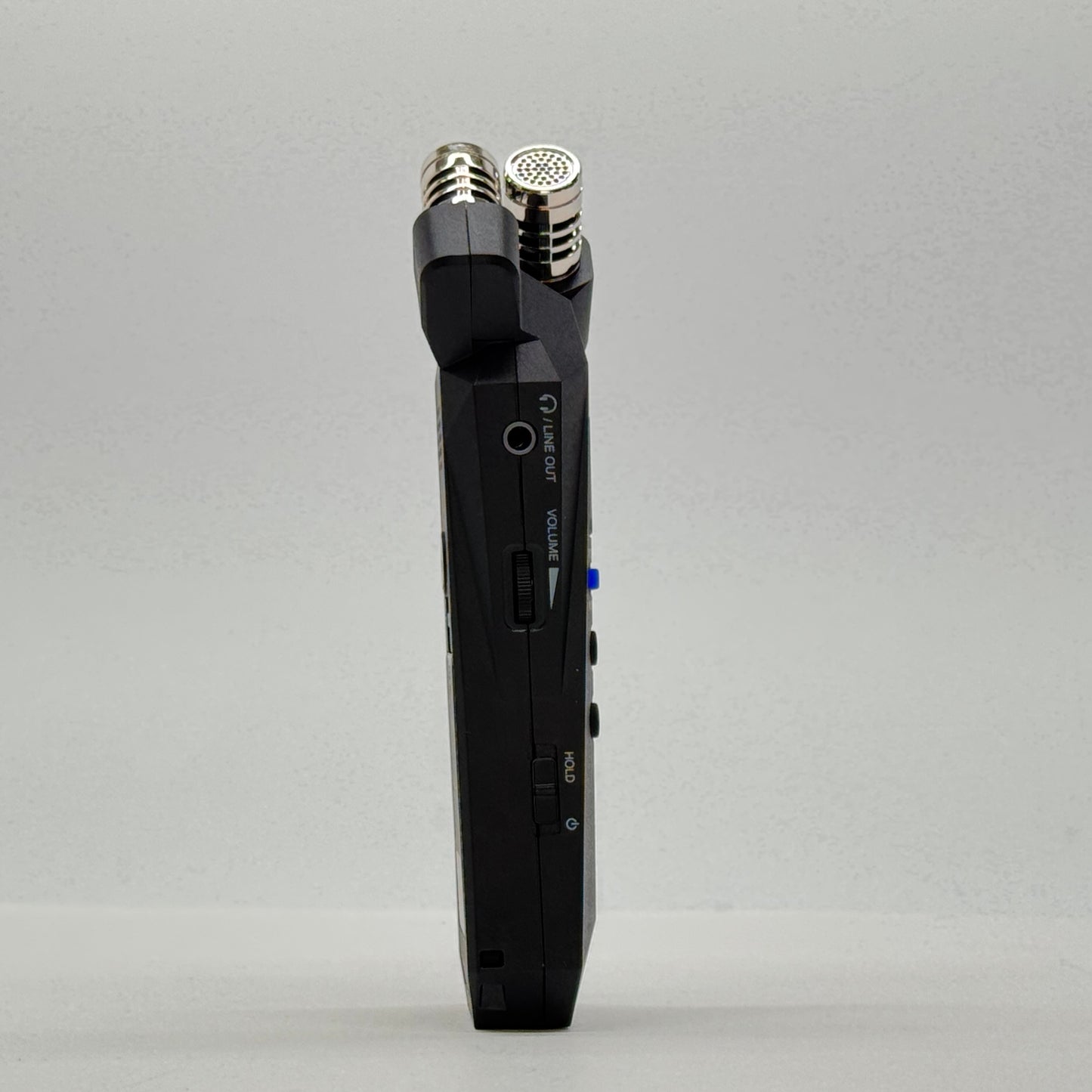 美品 ZOOM H1 essential ハンディレコーダー【C7581-C】