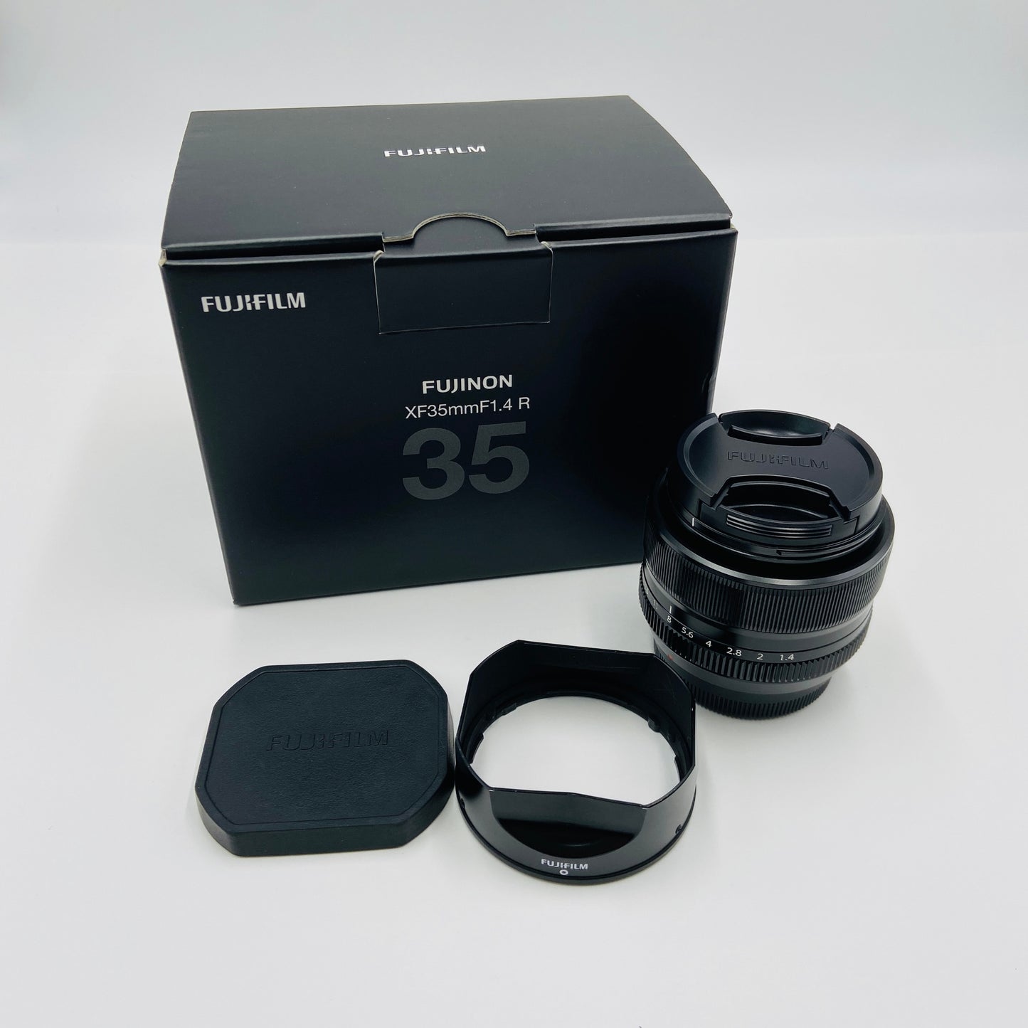 美品 フジフイルム FUJIFILM FUJINON XF 35mm F1.4 R 【C4267-60】