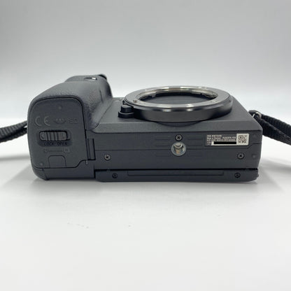 美品 ソニー SONY α6400 ILCE-6400Y  ダブルズームレンズキット ブラック シャッター回数1,937回【C5535-60】