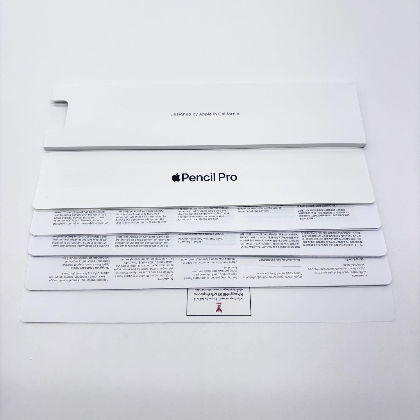 美品 Apple Pencil Pro MX2D3ZA/A【C8432-C】