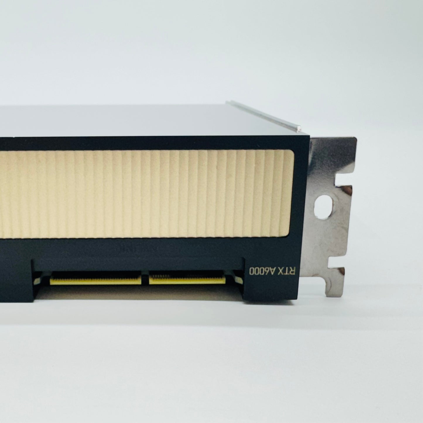 美品 NVIDIA RTX A6000 (48GB GDDR6/PCIe4. 0) グラフィックボード【C4277-80】