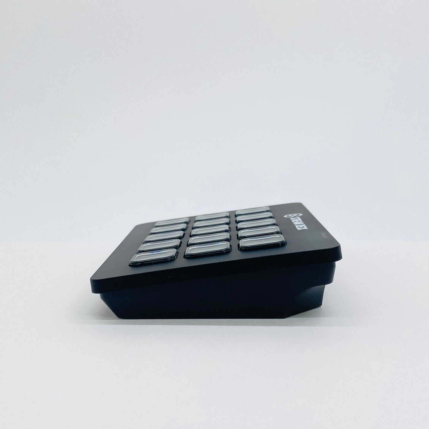 STREAM DECK 20GBA9901 ショートカットキーボード【C7456-60】
