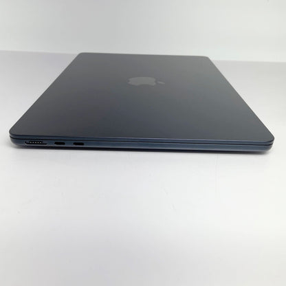 美品 Apple MacBook Air M2 2022 MLY33J/A 8GB SSD 256GB バッテリー最大容量100% 付属品完備【C4328-80】