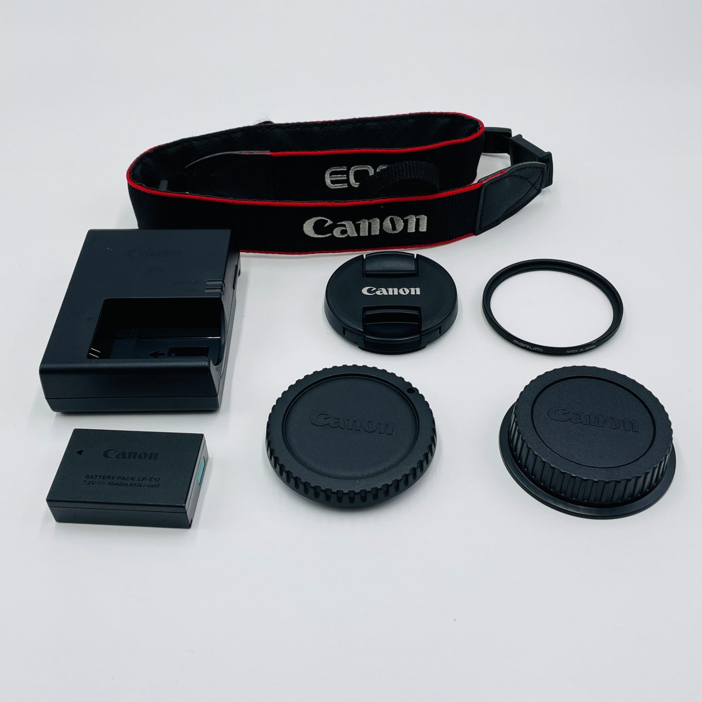 美品 Canon EOS Kiss X9 EF-S 18-55 F4-5.6 IS STM レンズキット　【C4834-60】