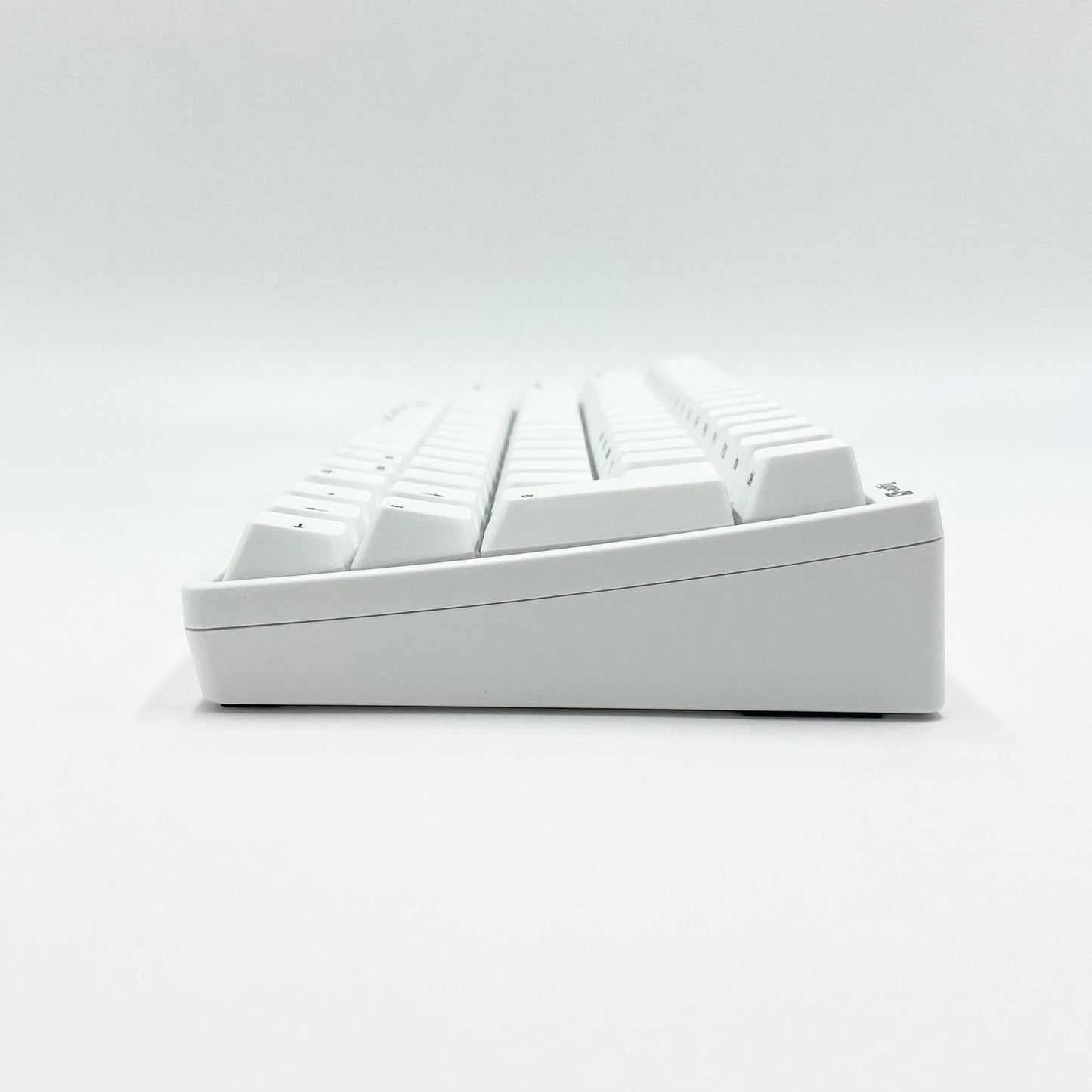 美品 PFU キーボード HHKB Professional HYBRID Type-S 日本語配列／雪 PD-KB820YSC	【C5798-60】