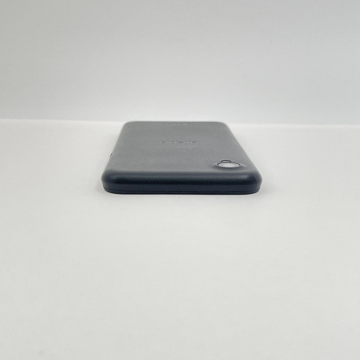 美品 京セラ DIGNO BX2 A101KC SoftBank ブラック SIMフリー 【C5900-C】
