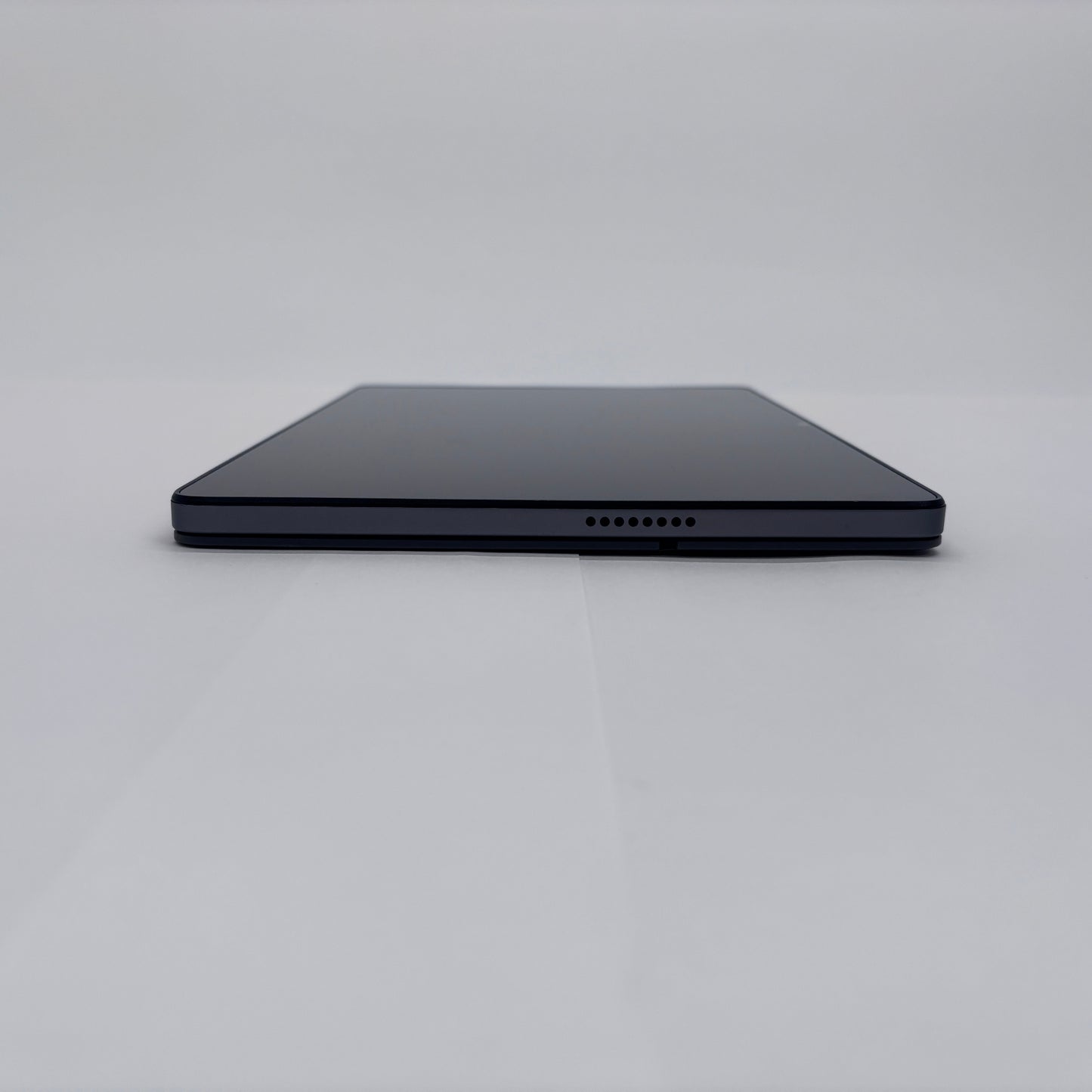 美品 Lenovo Chromebook Duet 11 10.95インチ MediaTek Kompanio 838 8GB eMMC 128GB 重量1.0kg 83HH000TJP パソコン [ルナグレー]【C6937-60】