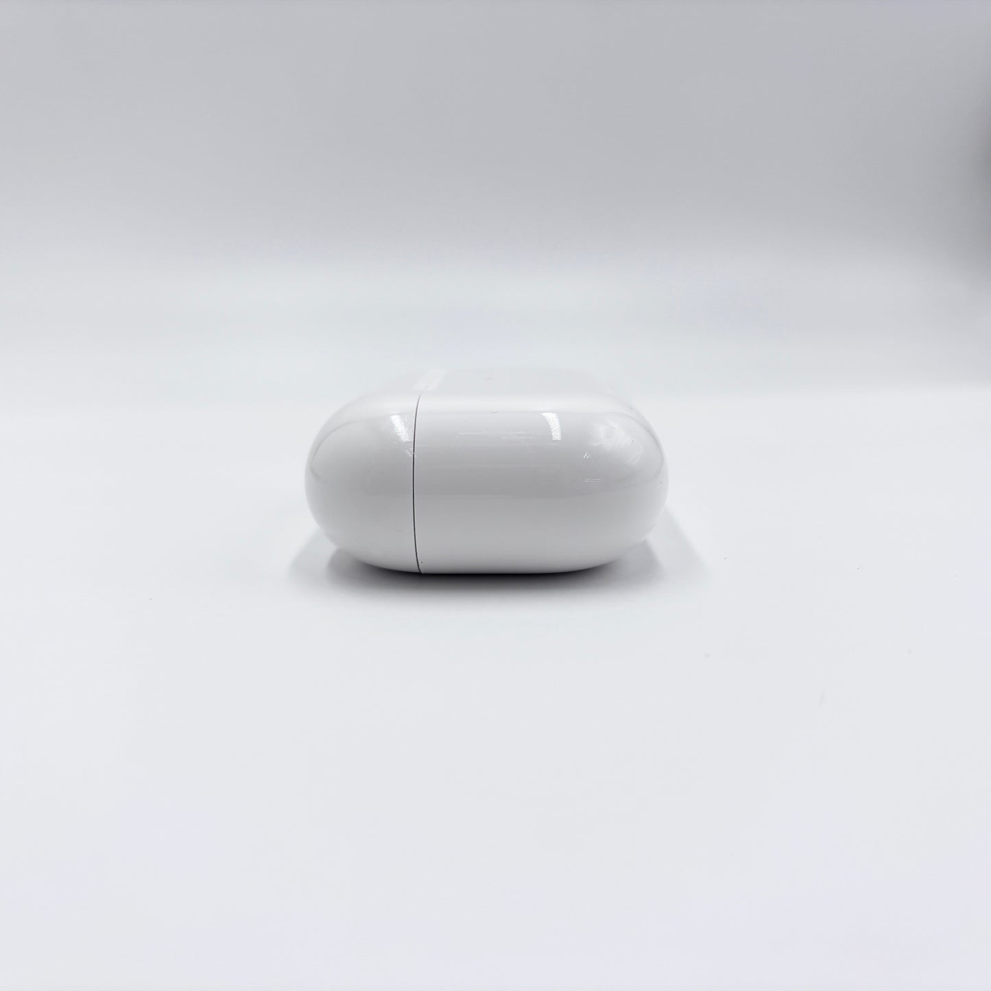 Apple AirPods Pro 第2世代 Lightningタイプ MQD83J/A 付属品完備【C8097-60】